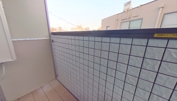 バルコニー　※同仕様写真含む