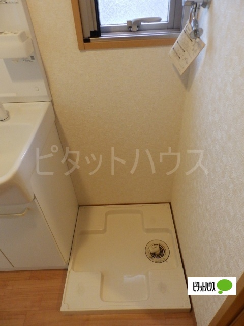 その他設備　室内洗濯機置場