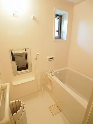 バス・シャワールーム　お風呂です　別号室参考写真です