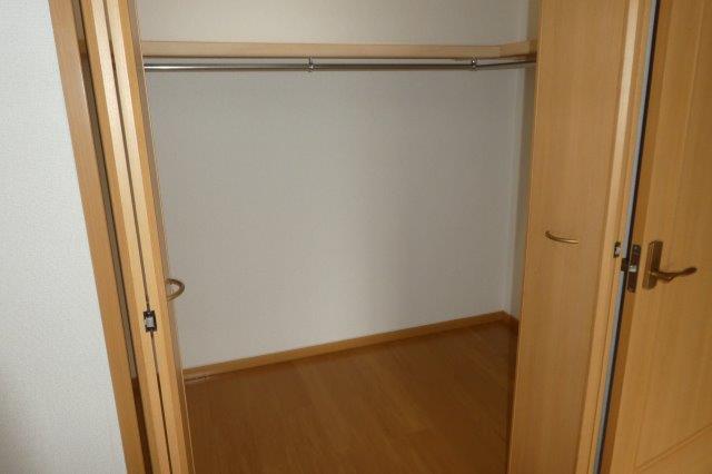 収納　ウォークインクローゼット