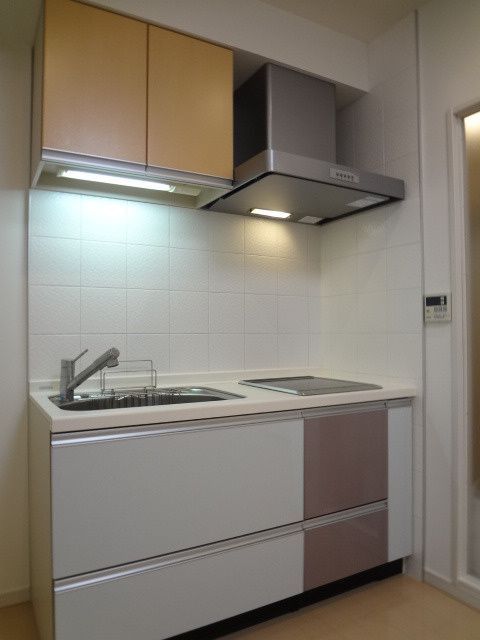 キッチン　写真は同タイプ住居です。