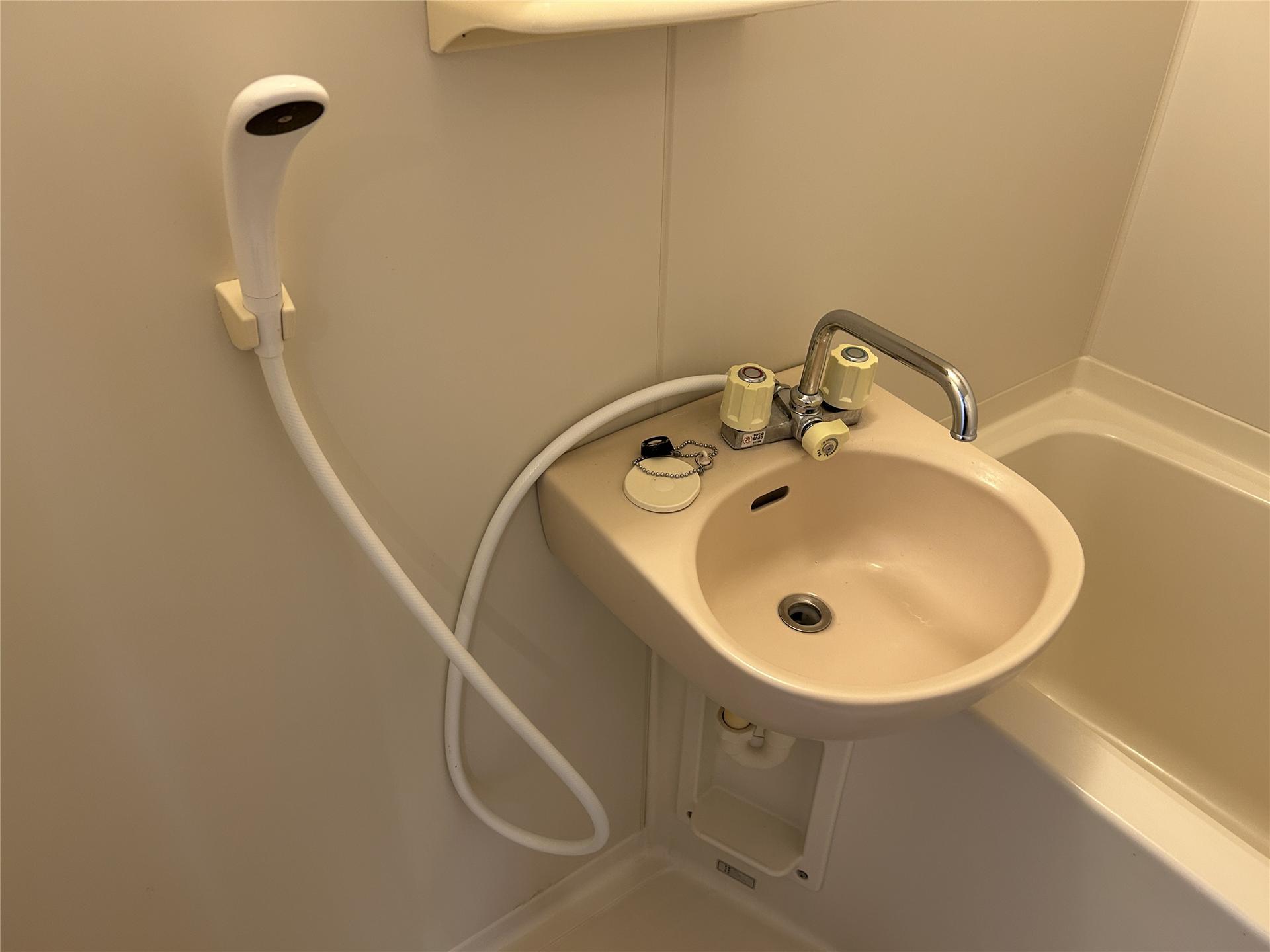 洗面設備　洗面ボウル付きです(別部屋参考写真)