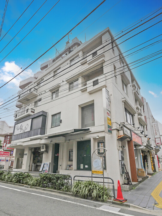 ショッピングセンター　藤和下北沢ハイタウン（ショッピングセンター）まで310m