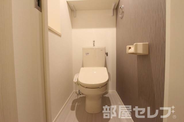 トイレ　１０３号室の写真です