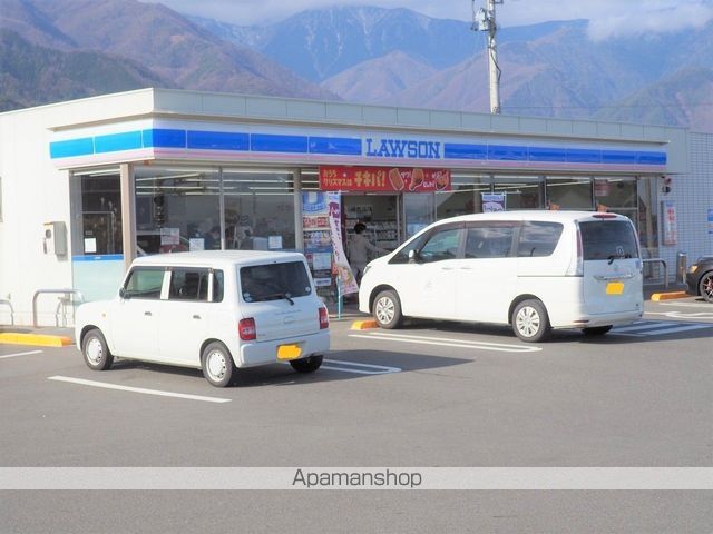コンビニ　ローソン（コンビニ）まで809m