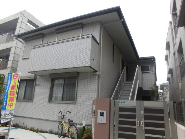 建物外観　オートロック付きで安心です♪