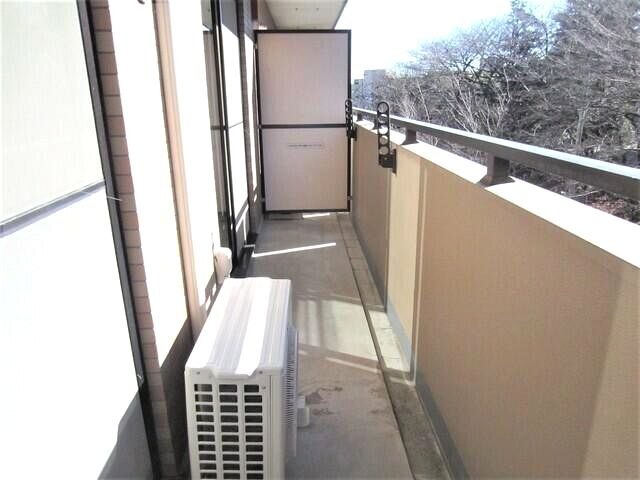 玄関　エアコン完備