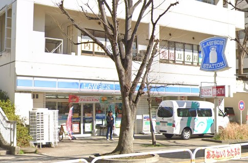 コンビニ　ローソン八潮五丁目店（コンビニ）まで540m