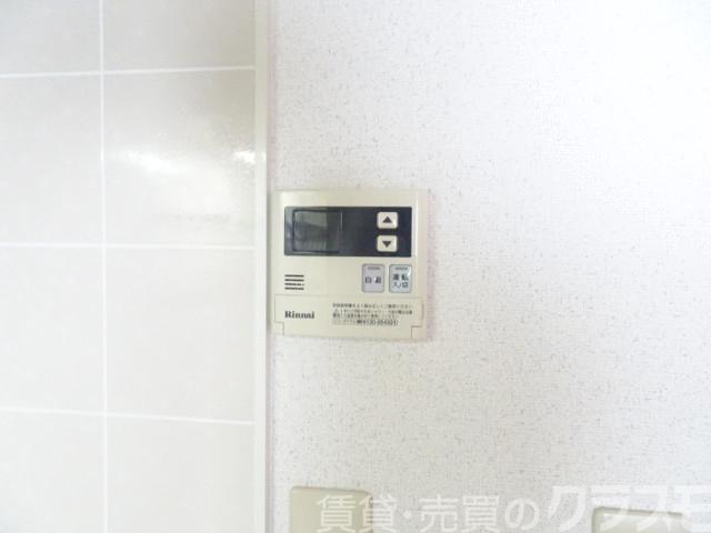 その他設備　給湯リモコン