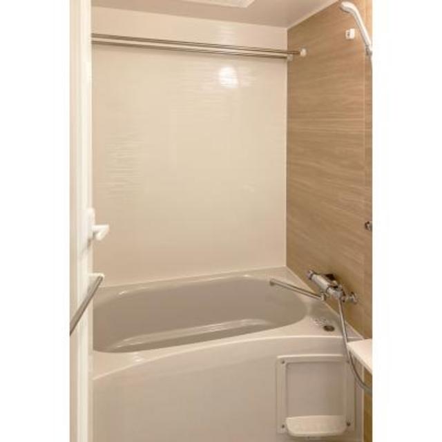 バス・シャワールーム　※写真は同タイプ住戸です。