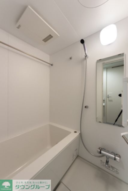 バス・シャワールーム　※写真は同タイプ住戸です。