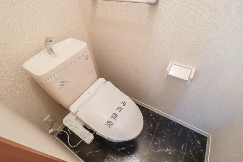 トイレ　図面と現状に相違がある場合には現状を優先