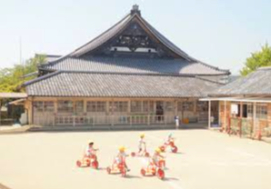 幼稚園・保育園　西山幼稚園（幼稚園・保育園）まで692m