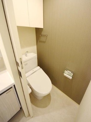 トイレ　※別部屋参考写真