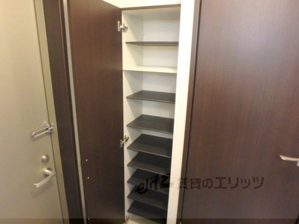 その他設備　下駄箱