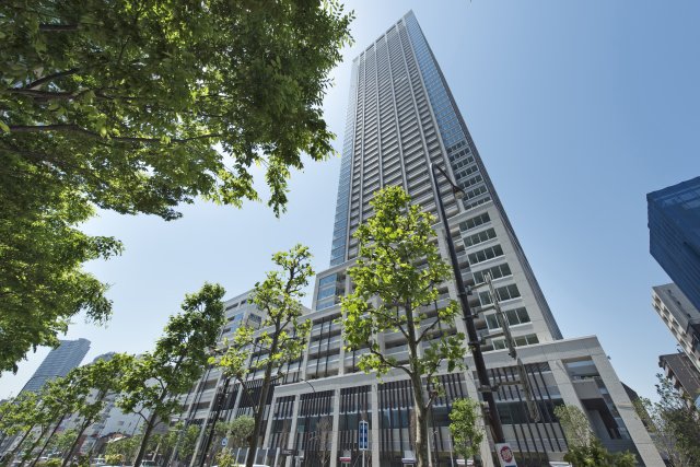 建物外観　東京メトロ有楽町線/都営大江戸線「月島」駅徒歩1分。