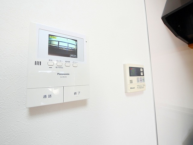セキュリティ　モニター付きインターホンです