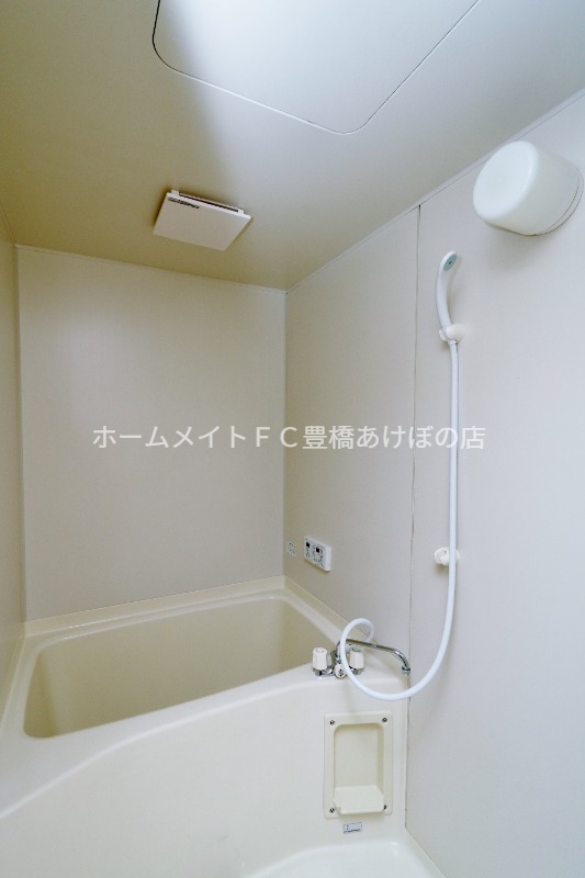 バス・シャワールーム　同型別部屋写真