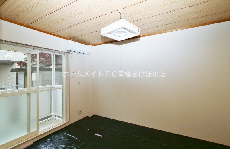 居室・リビング　同型別部屋写真