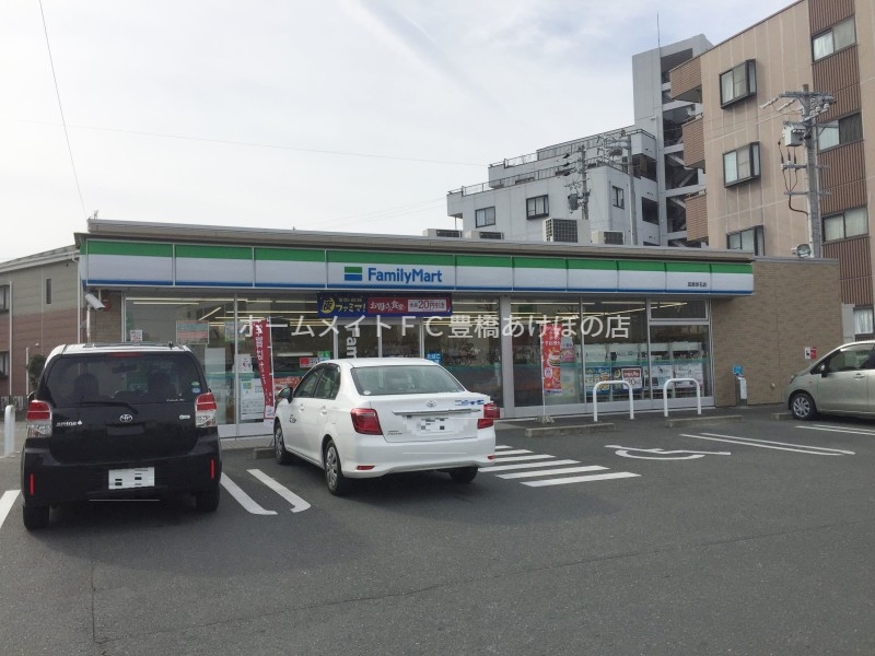コンビニ　ファミリーマート田原赤石店（コンビニ）まで397m