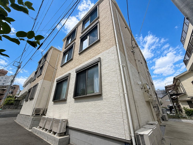 建物外観　築浅アパート♪