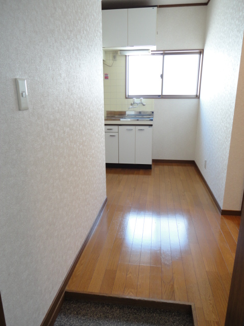 玄関　玄関から【ウエストビレッジ】