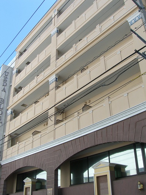 建物外観　みなとみらい線「日本大通り」駅徒歩5分です