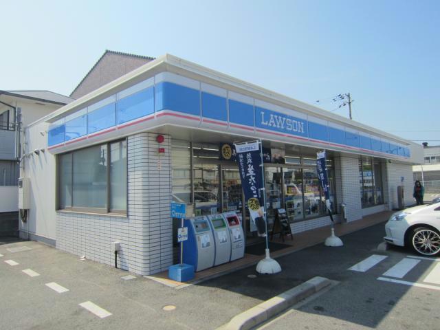 コンビニ　ローソン鳴門大津町矢倉店（コンビニ）まで593m