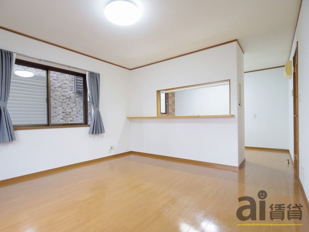 富士見市鶴馬戸建ての居間写真