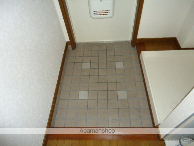 コンフォールの玄関写真