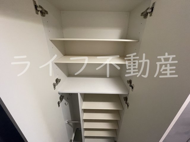 収納　ちょっとした収納スペースも充実しています