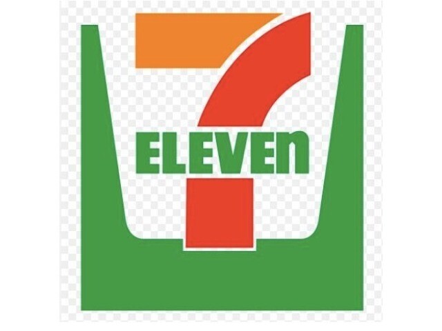 コンビニ　セブンイレブン大阪北堀江2丁目店（コンビニ）まで169m
