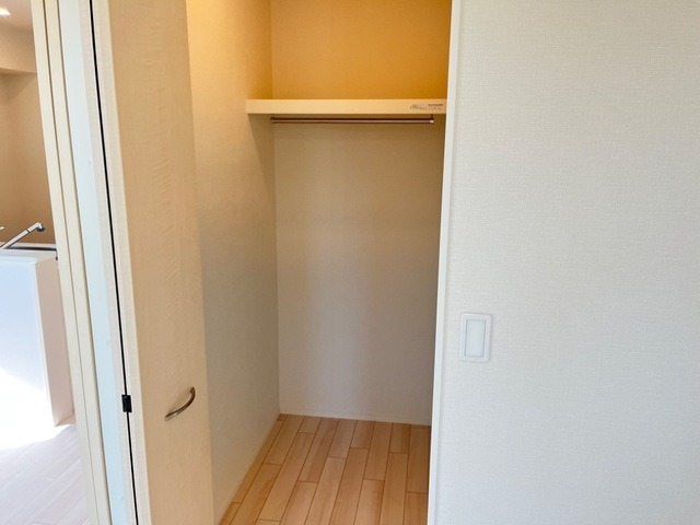 収納　同型参照