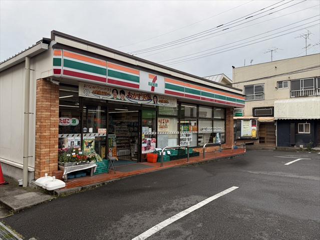 コンビニ　セブン－イレブン春日部一ノ割店（コンビニ）まで674m