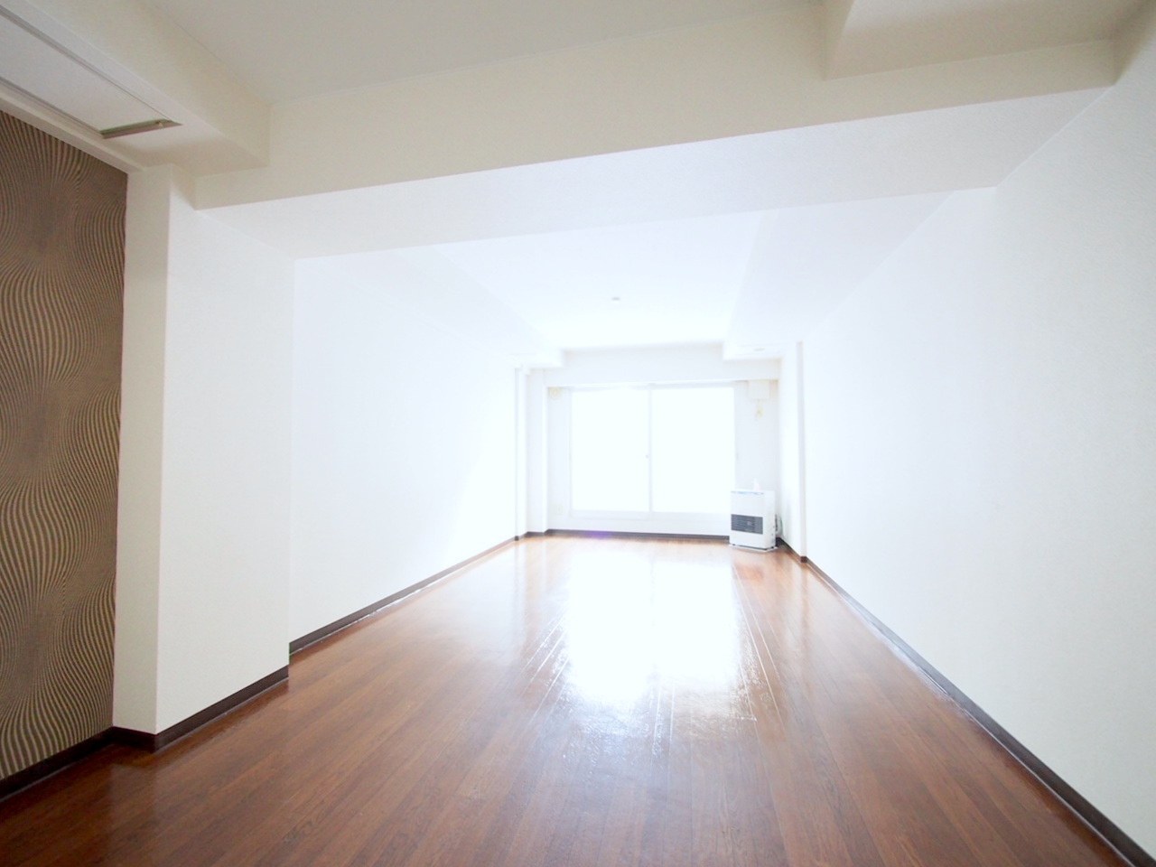 居室・リビング　日当たり良好で明るいお部屋です♪