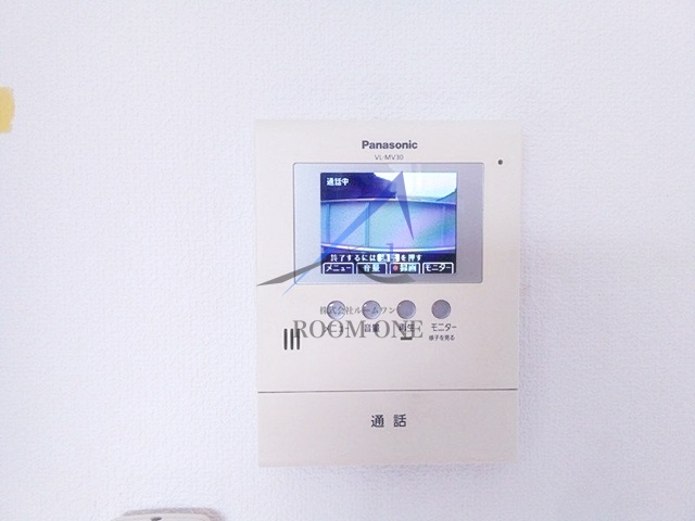 セキュリティ　モニター付きインターホンです。