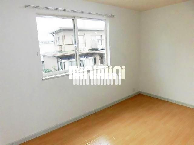 居室・リビング　綺麗なお部屋です。