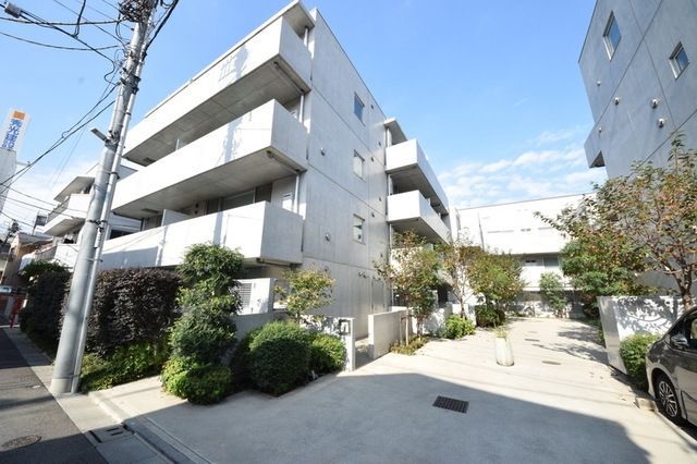建物外観　☆お問い合わせはお早めに☆