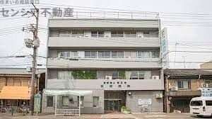 病院　医療法人松仁会明徳病院（病院）まで995m