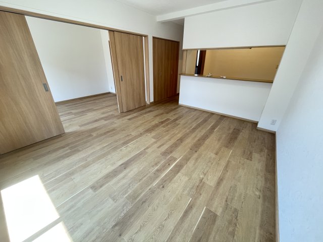 居室・リビング　ゆったり過ごせる居間です