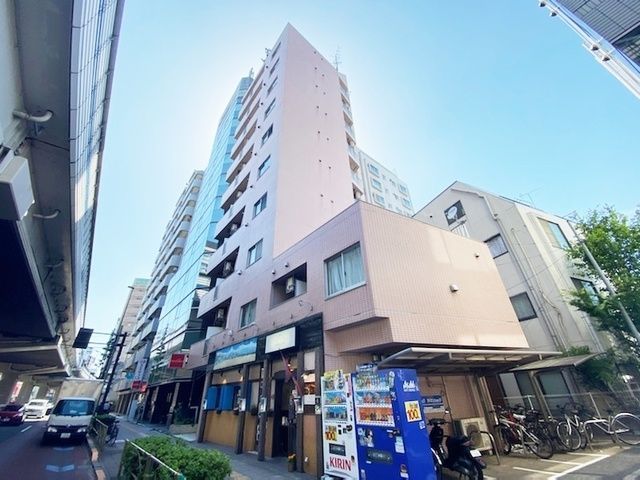 建物外観　人気の世田谷区で住環境良好