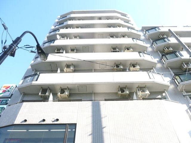 建物外観　★重厚感のあるマンション★