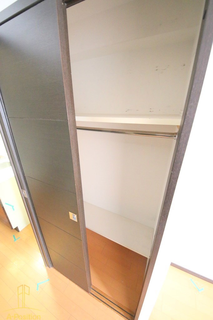 収納　アスヴェル東本町II