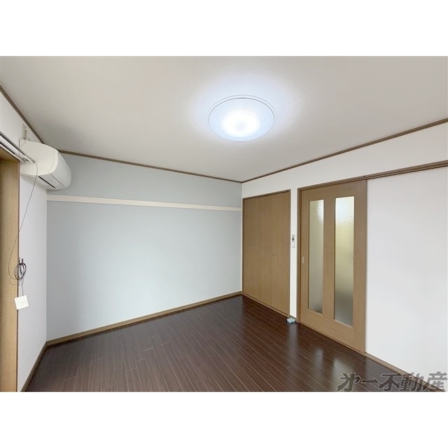 建物外観　洋室
