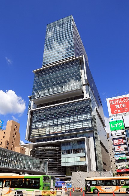 ショッピングセンター　渋谷ヒカリエ（ショッピングセンター）まで148m