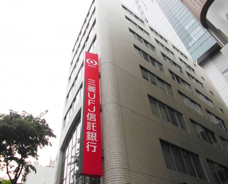 銀行　三菱UFJ信託銀行渋谷支店（銀行）まで93m