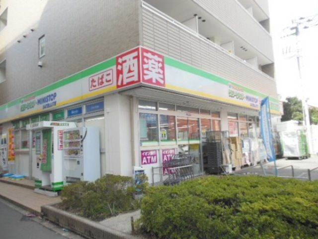 コンビニ　グリーンシア・ミニストップサテライト万願寺店（コンビニ）まで377m