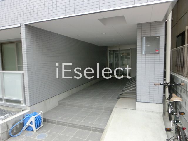 エントランス　エントランス。