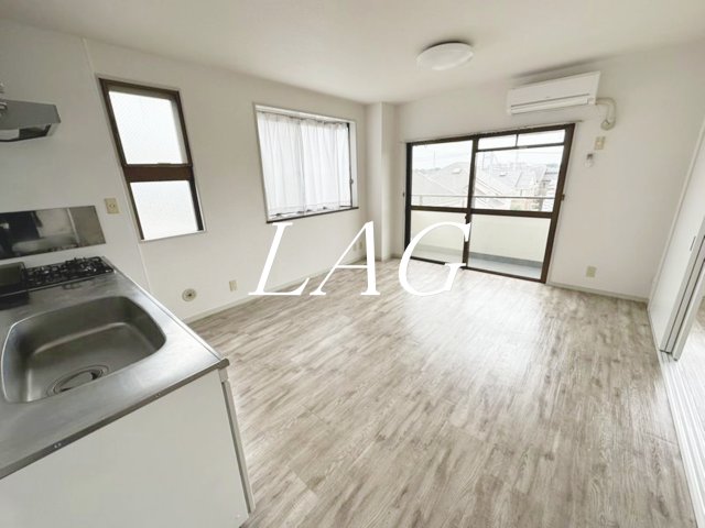 居室・リビング　洋室のお部屋です。