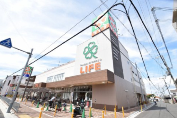スーパー　ライフ 高石店（スーパー）まで323m
